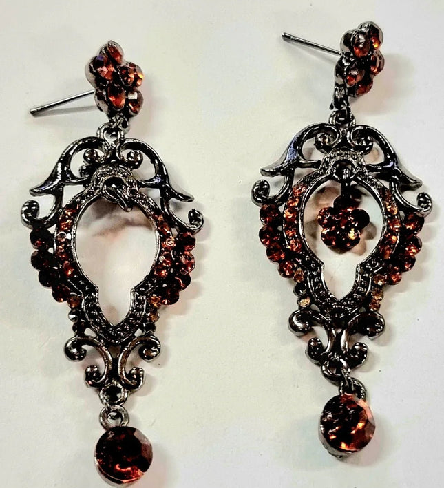 Vintage 80's Pierced Earrings - Yatva