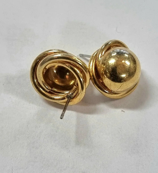 Vintage 80s Pierced Earrings - Yatva