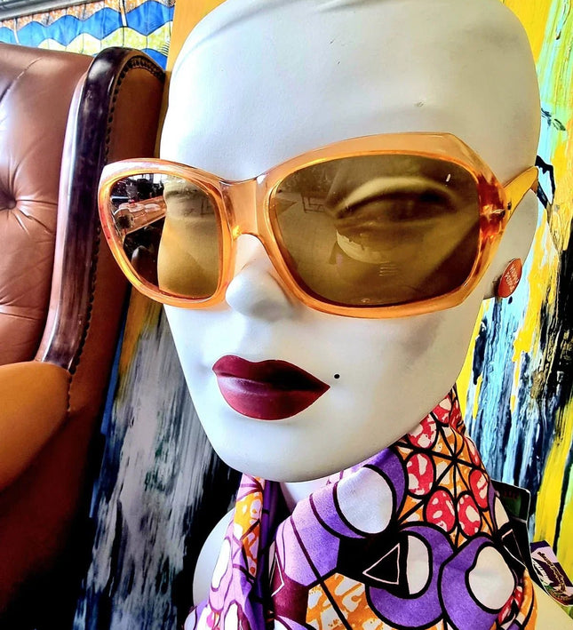 Vintage 80's Polaroid Sunglasses - Yatva