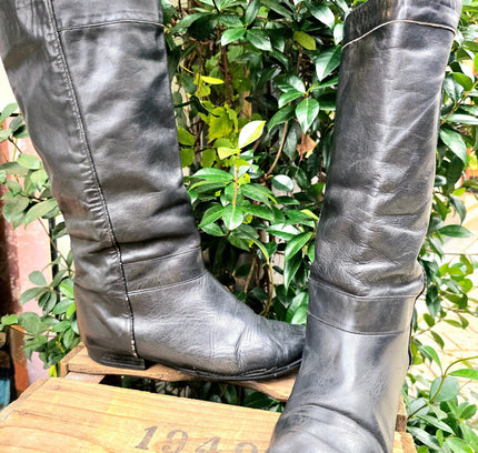 Vintage 80's Pull Up Boots - Yatva