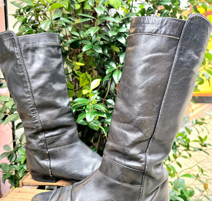 Vintage 80's Pull Up Boots - Yatva