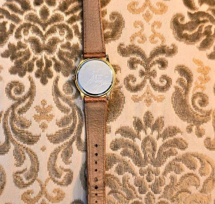 Vintage 80's Quartz Watch - Yatva