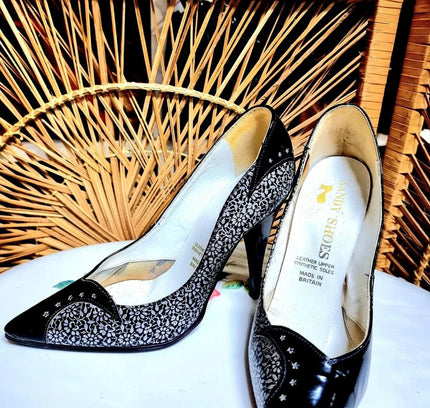 Vintage 80s Sandy Shoes - Yatva