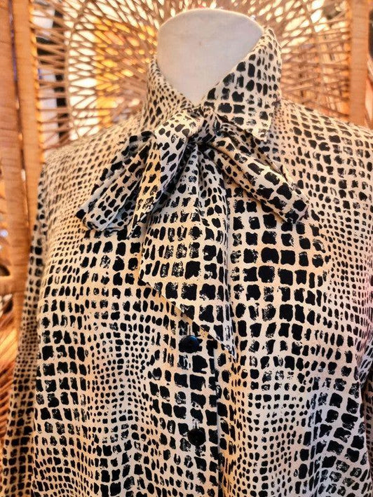Vintage 80's Secretary Shirt - Yatva