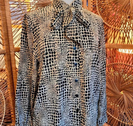 Vintage 80's Secretary Shirt - Yatva