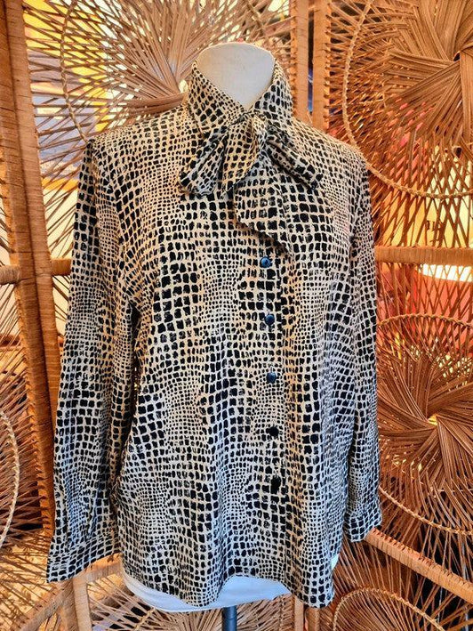 Vintage 80's Secretary Shirt - Yatva