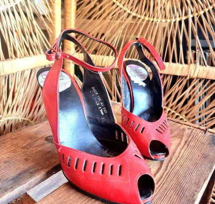 Vintage 80s Shoes - Yatva