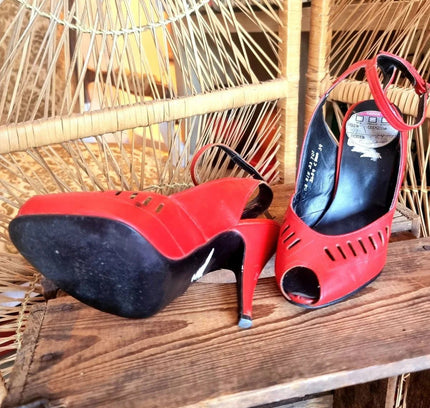 Vintage 80s Shoes - Yatva