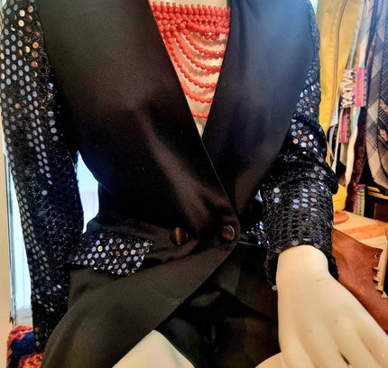 Vintage 80's Short Suit - Yatva
