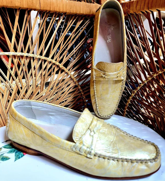 Vintage 80s Sioux Moccasins Shoes - Yatva