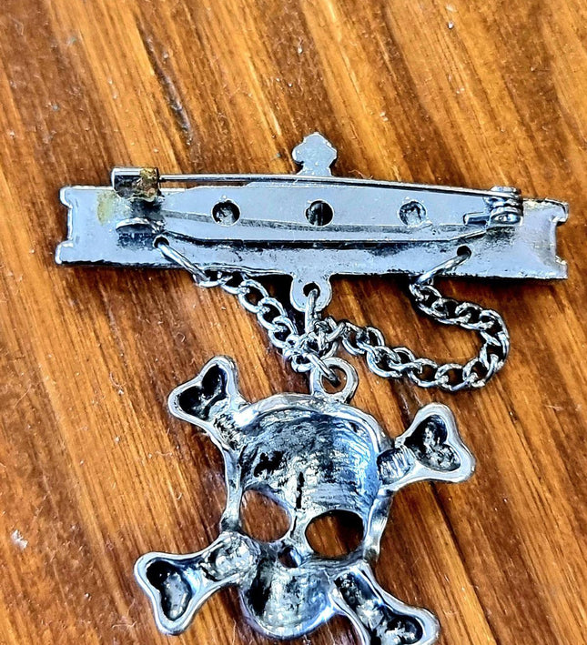 Vintage 80s Skull Brooch - Yatva