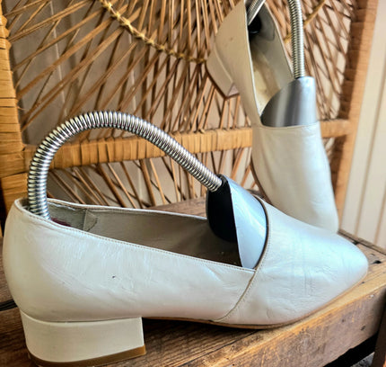 Vintage 80s Slip On Shoes - Yatva