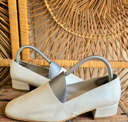 Vintage 80s Slip On Shoes - Yatva