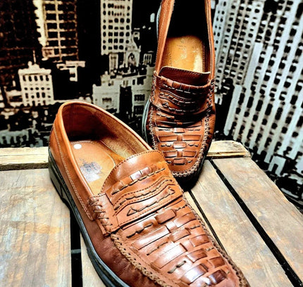 Vintage 80s Slip on Shoes - Yatva