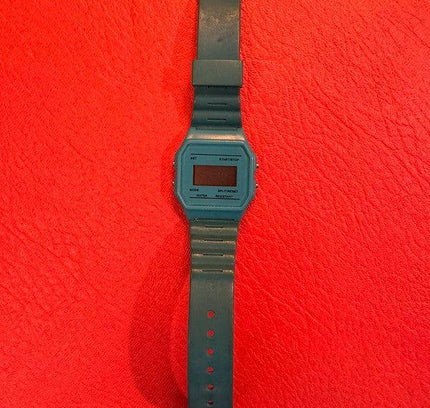 Vintage 80'S Sport Watch - Yatva