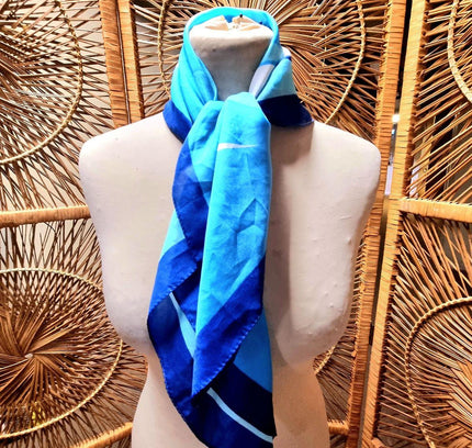 Vintage 80's Square Scarf - Yatva