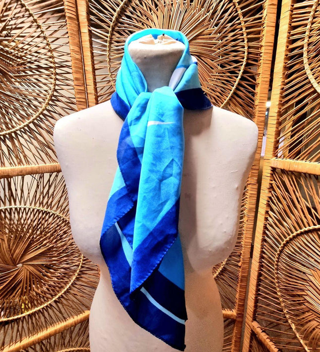 Vintage 80's Square Scarf - Yatva