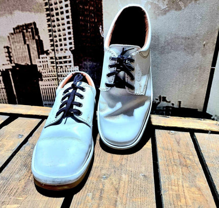 Vintage 80s Tarzan Shoes - Yatva