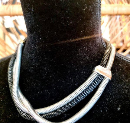 Vintage 80's Triple Coiled Necklace - Yatva