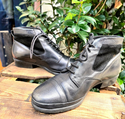 Vintage 80's Verhulst Ankle Boots - Yatva