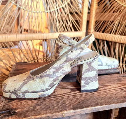 Vintage 80s Vigevano Slingback Shoes - Yatva