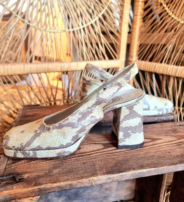 Vintage 80s Vigevano Slingback Shoes - Yatva