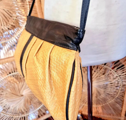 Vintage 80's Woven Shoulder Bag - Yatva