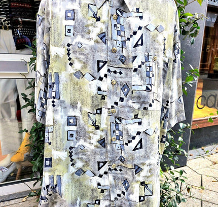Vintage 80s/90s Print Shirt - Yatva