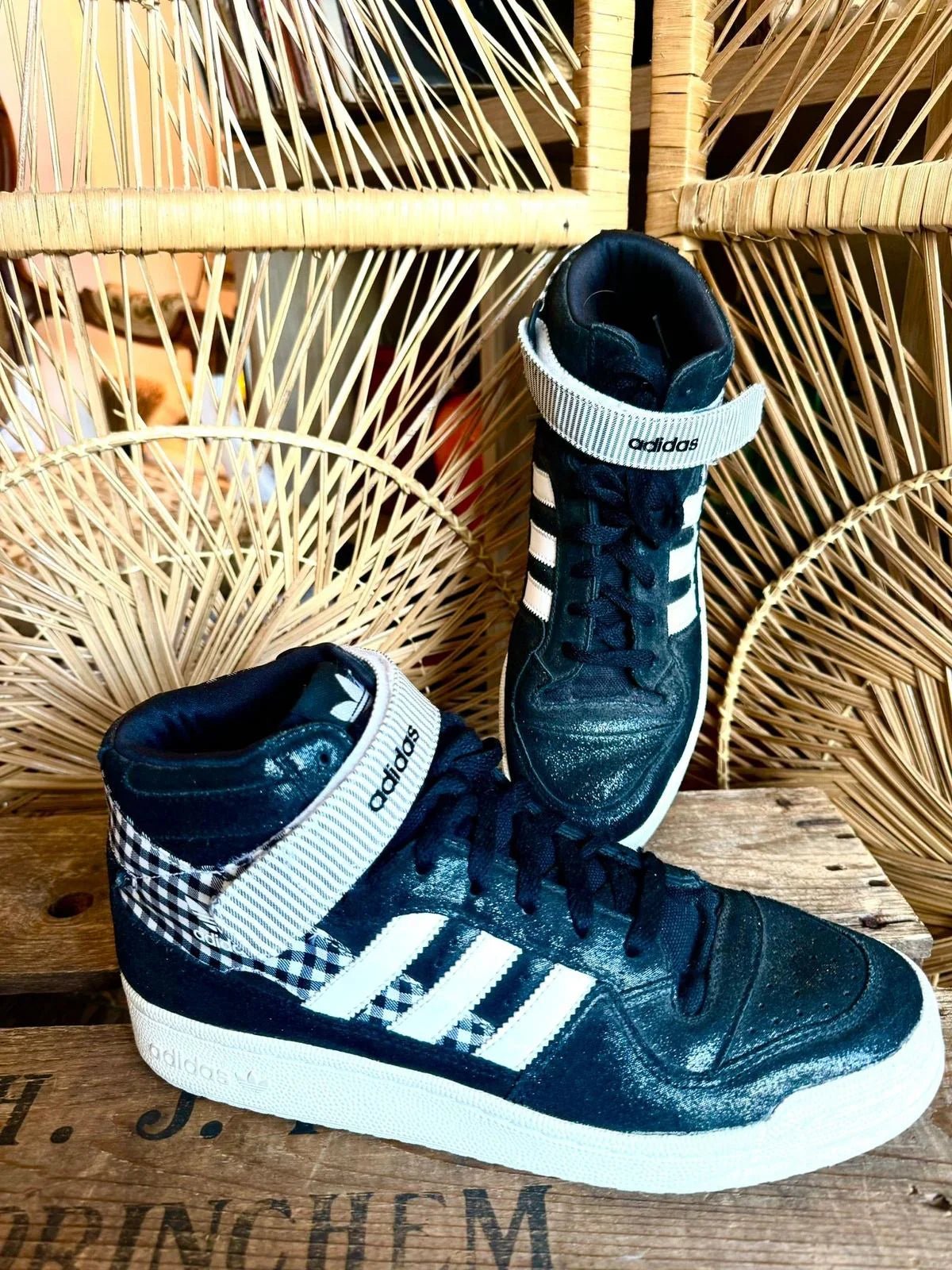 adidas gazelle silver green womens Vintage 90s Adidas Forum Hi Top Sneaker Trainers – Yatva