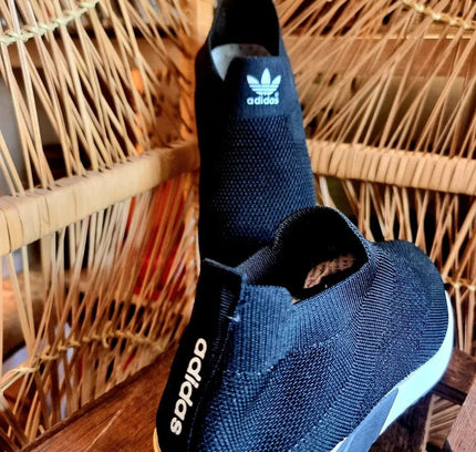 Vintage 90s Adidas trainers - Yatva