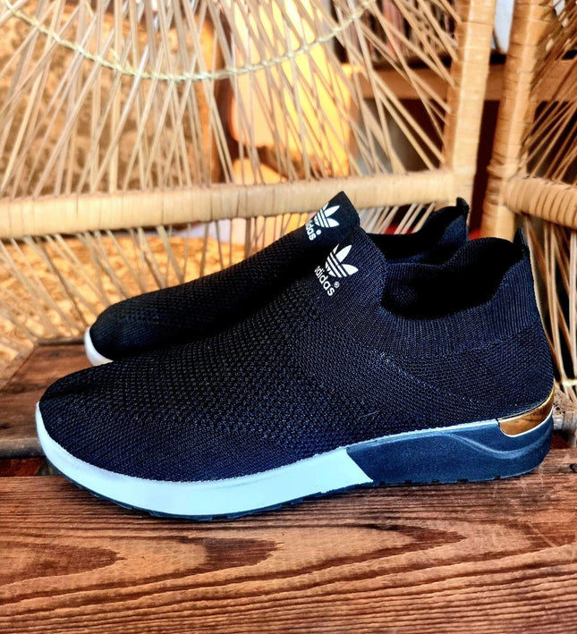 Vintage 90s Adidas trainers - Yatva