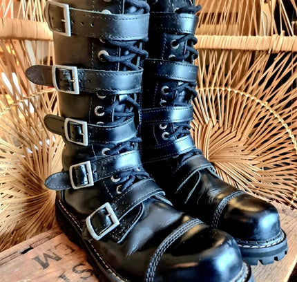 Vintage 90s Angry itch Shoes - Yatva