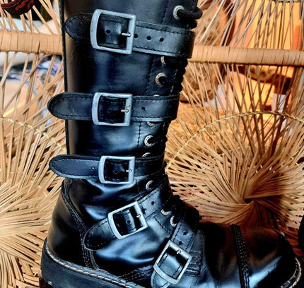 Vintage 90s Angry itch Shoes - Yatva