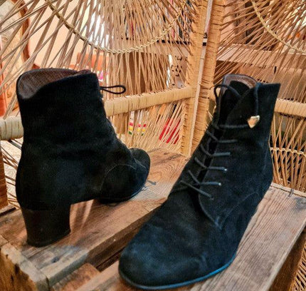 Vintage 90's Ankle Boots - Yatva
