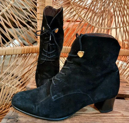 Vintage 90's Ankle Boots - Yatva