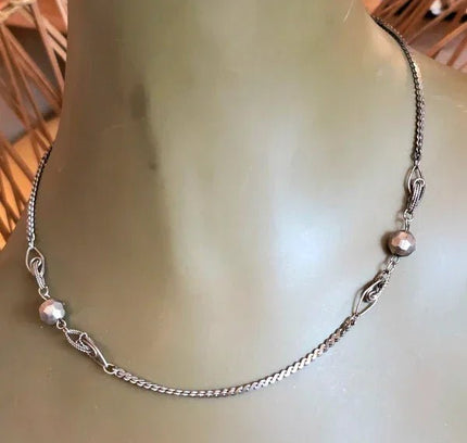 Vintage 90's Beaded Necklace - Yatva