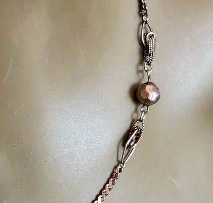 Vintage 90's Beaded Necklace - Yatva