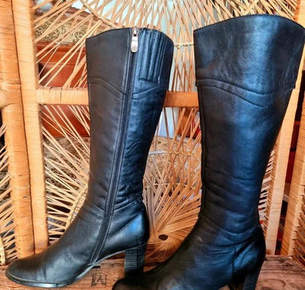Vintage 90's Boots - Yatva