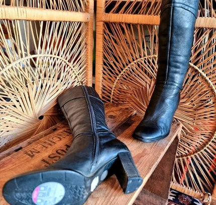 Vintage 90's Boots - Yatva