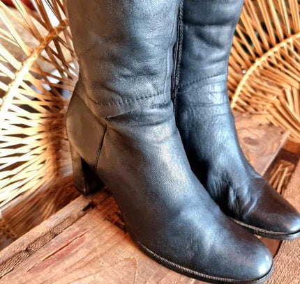 Vintage 90's Boots - Yatva