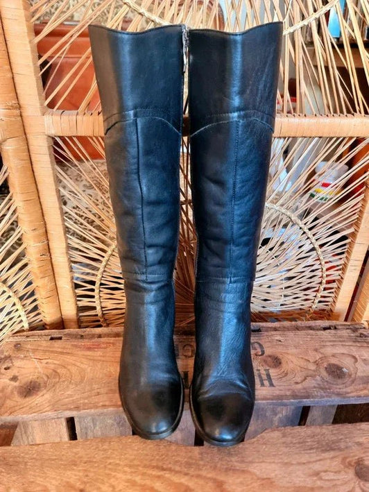 Vintage 90's Boots - Yatva