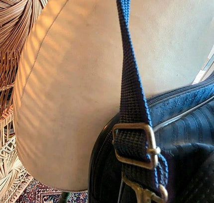 Vintage 90's Bugatti Bag - Yatva