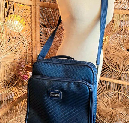 Vintage 90's Bugatti Bag - Yatva