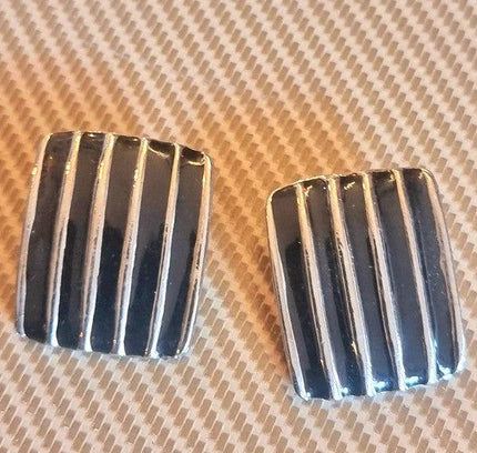 Vintage 90's Clip on Earrings - Yatva