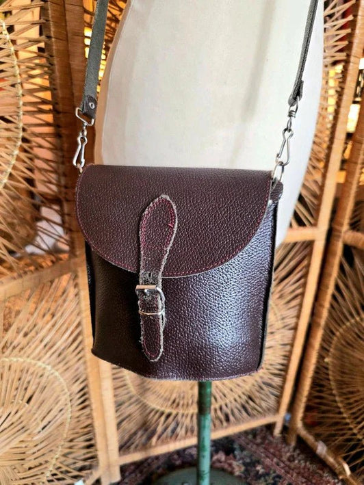 Vintage 90's Crossbody Bag - Yatva