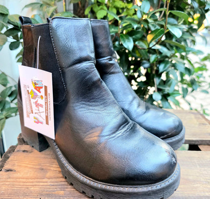 Vintage 90's Emilio Luca Ankle Boots - Yatva