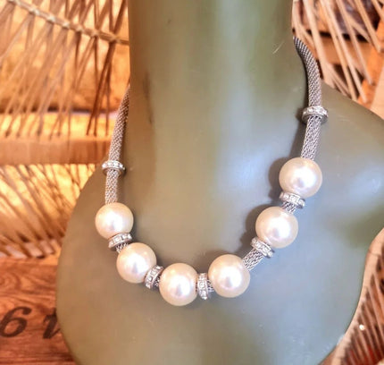Vintage 90's Faux Pearl Necklace - Yatva