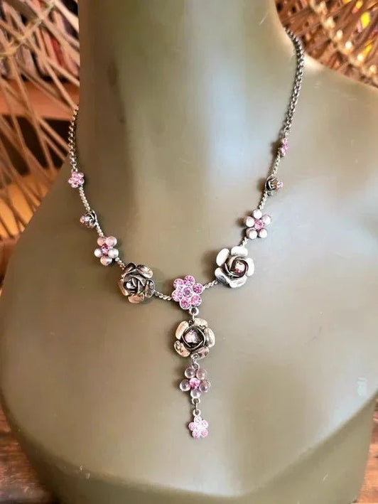 Vintage 90's Floral Necklace - Yatva