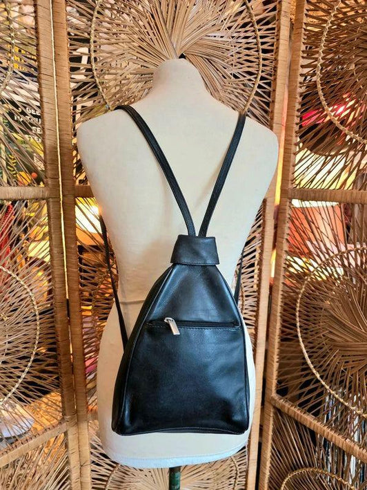 Vintage 90's Leather Backpack - Yatva