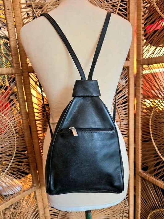 Vintage 90's Leather Backpack - Yatva